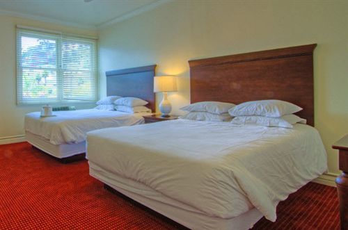 Atwater Hotel 2*
